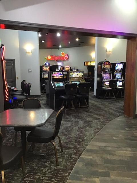 Super 8 By Wyndham Black Hills Area 2*