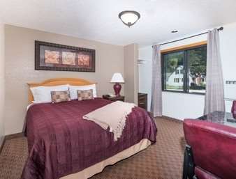 Hotel Super 8 By Wyndham Black Hills Area 2*